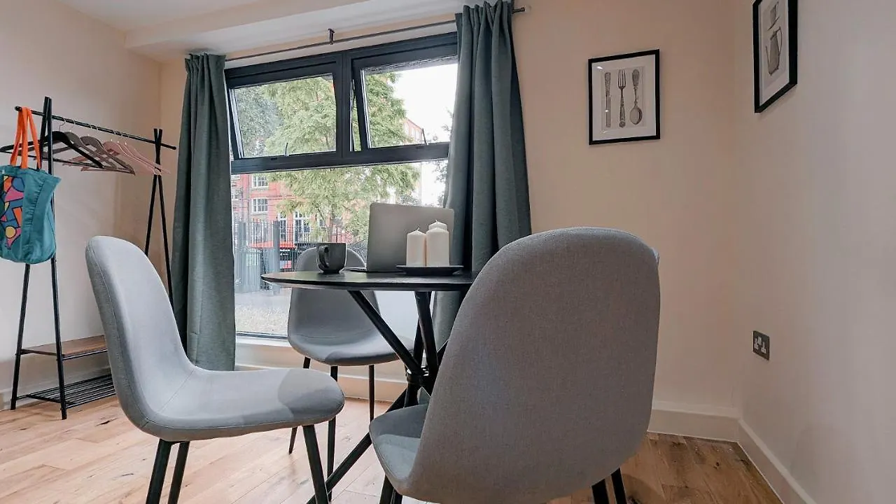 Spacious Apartment In Trendy Hackney Londres