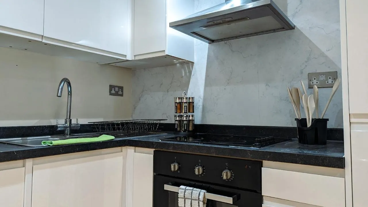Spacious Apartment In Trendy Hackney London 0*,